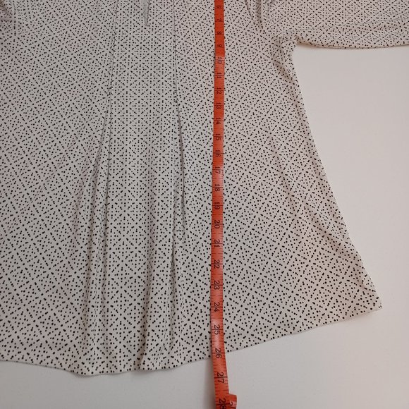 Women's Charter Club Black and White Poka Dot Peated in the Center Tunic Size M - Picture 9 of 9